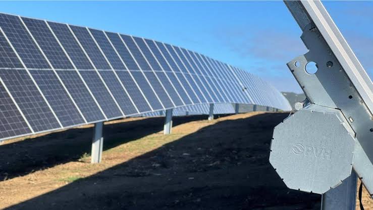 La gama de paneles solares de contacto posterior TCL Solar C2 aterriza oficialmente en el mercado de Europa