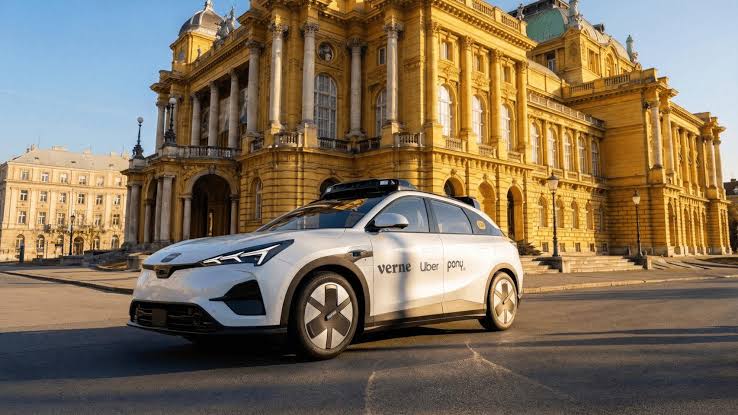 Croacia se convierte en el octavo país de la Unión Europea en autorizar el sistema FSD de Tesla