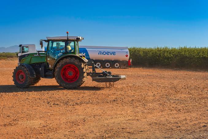 Moeve e ISFA ponen en marcha una prueba piloto con diésel renovable para disminuir las emisiones en el sector agrícola