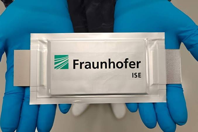 Instituto Fraunhofer ISE rediseña electrodos para incrementar la densidad energética en baterías