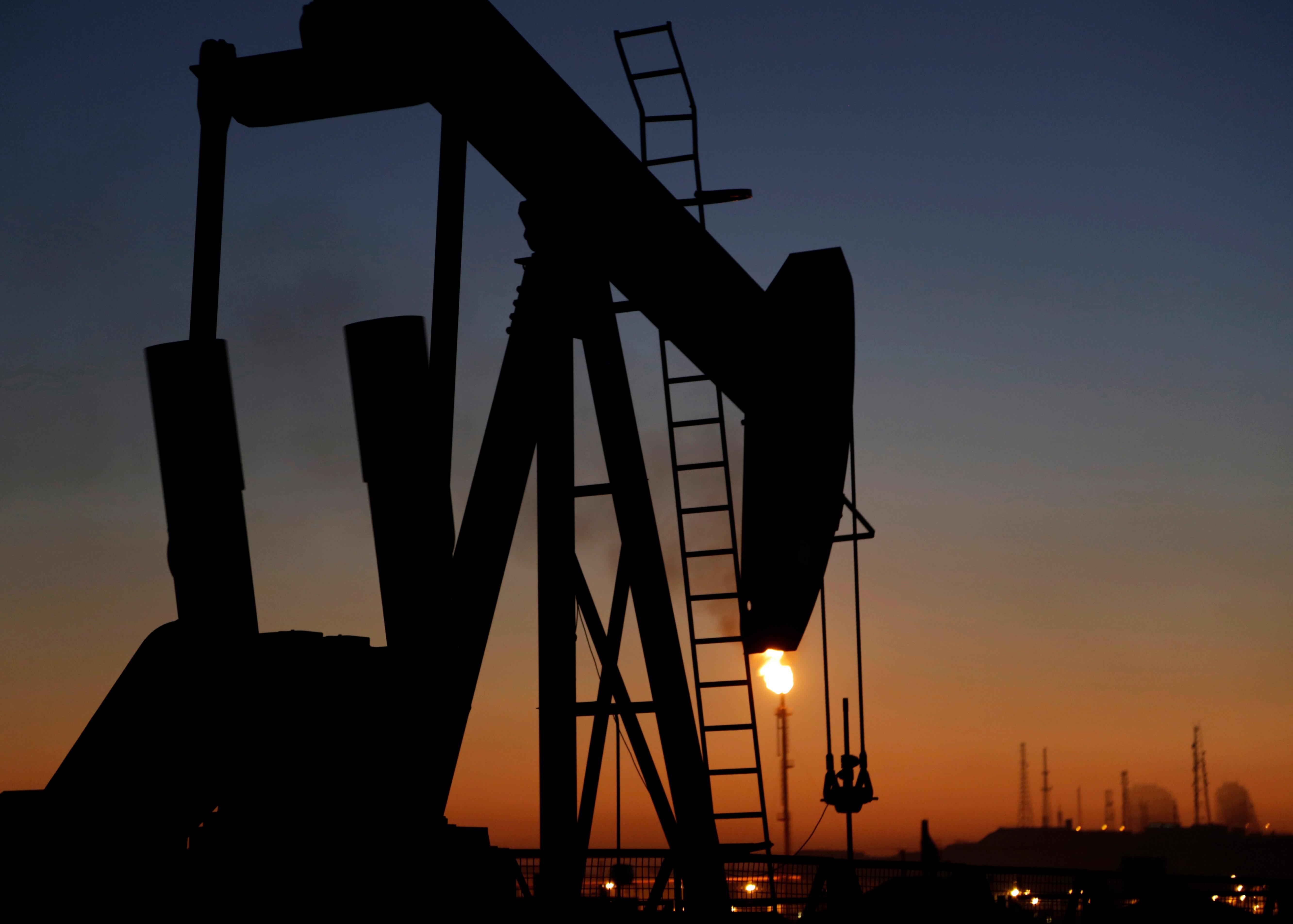 a italiana Eni ingresó con una participación del 50% en el bloque de exploración offshore OFF-5 en Uruguay, junto a MIWEN del Grupo YPF, según Más Energía.