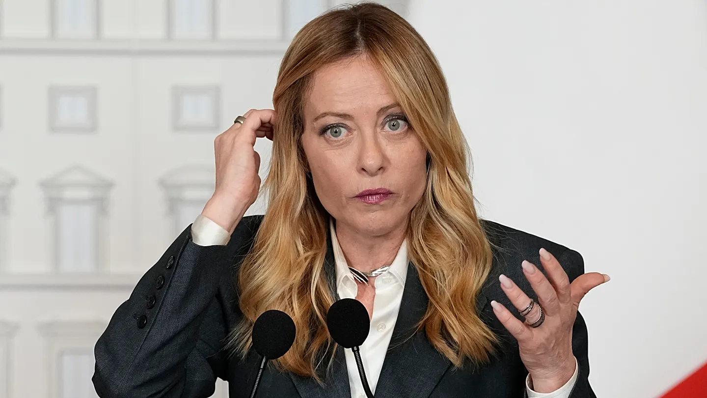 Giorgia Meloni insta al Consejo Europeo a priorizar la rebaja de tarifas energéticas para defender la industria