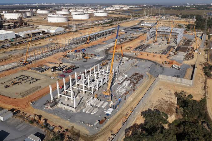 Inicia la construcción de la mayor planta de hidrógeno verde en Europa ubicada en Huelva